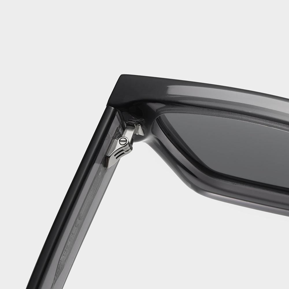 Drippy Lion X Sunglasses - ON SLICE